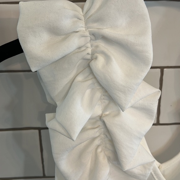 Entro ruffle sleeveless top - Picture 4 of 4